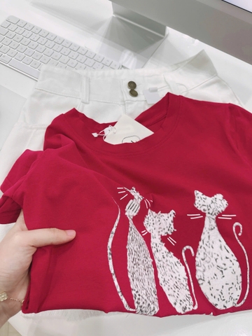 SET739-Bộ dạo phố áo thun Mèo đỏ phối chân váy jean trắng