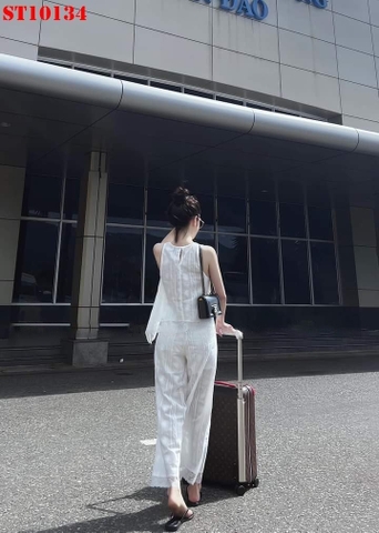 Set ren suông màu trắng có lót quần