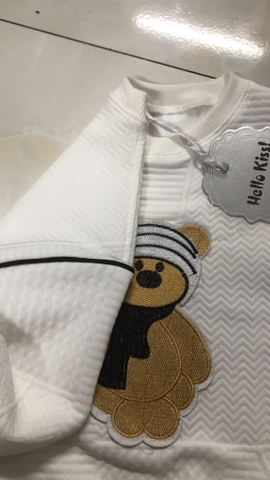 BN042- Bộ nỉ xốp gấu khăn 3 màu ( tách lẻ 1 bộ)