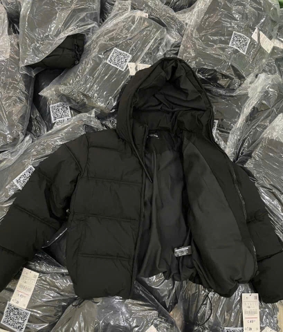 A168-Áo phao đông ấm 2 màu đen trắng