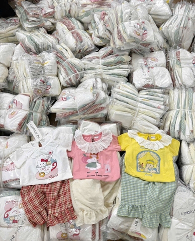 ❤️BT314-Bộ áo cotton mix quần dài kẻ bé gái 3 màu