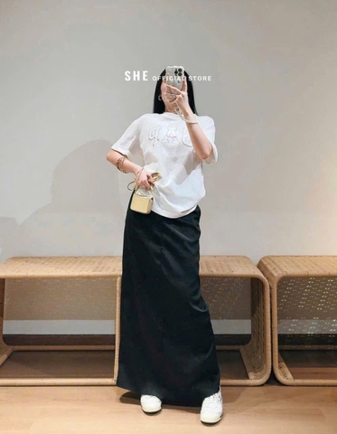 A328- Áo thun GA thêu chữ màu trắng dáng suông