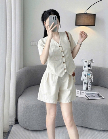 SET504-Set đũi lien màu be buộc eo sau 2 lớp cổ V cúc trước