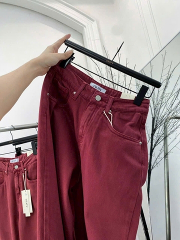 QUAN0098-QUẦN JEANS SUÔNG MÀU ĐỎ FULL TEM