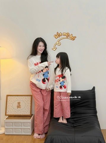 SET1039- Bộ mặc nhà mẹ con áo thun dài tay mickey và quần suông kẻ