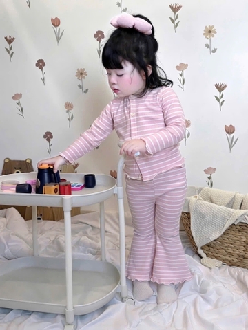 BT1036- co,bo 2 bộ tăm loe dáng dài bé gái