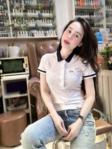 A272- Áo polo trắng cổ than logo thêu nổi cộc tay full tem