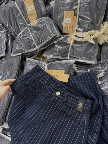Quan056- quần suông Jeans  kẻ xanh chất mềm tem mác da