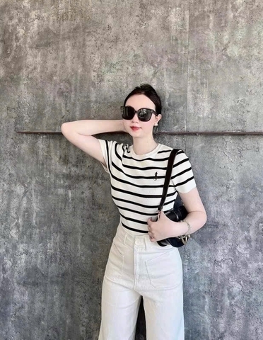 A481- áo len dệt kim cổ tròn 4 màu thêu full tem mác