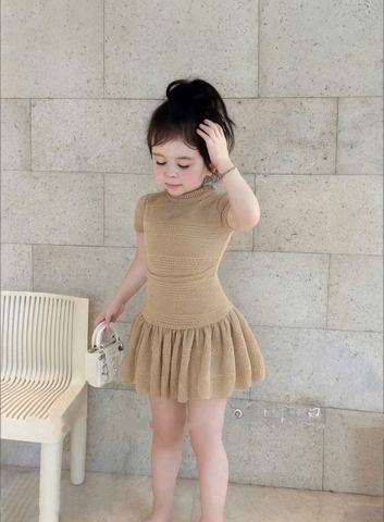 Damkid026- Đầm bé gái 2 lớp dáng đuôi xoè 2 màu