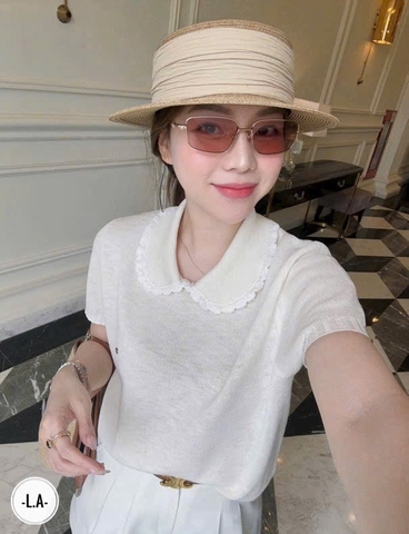 A347- Áo len Mongtoghi viền ren 4 màu tag kim loại