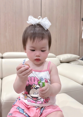 cB358- Combo 3 bộ tăm 2 dây bé trái màu trắng hồng