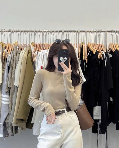 A405- Set 3 áo cổ tròn dài tay màu trơn. Hất