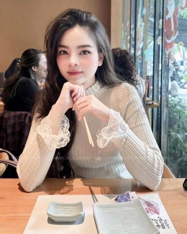 A372- Áo len lông thỏ bèo viền ren 3 màu Quảng Châu