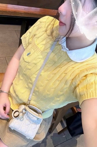 A383- Áo len cộc tay dệt kim vàng tươi