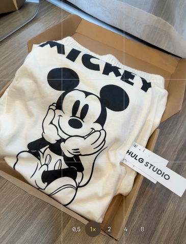 SET1019-Set áo thun dài mickey phối quần cộc be