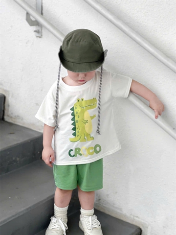 BT322- Bộ Rocco trắng  mix quần cua xanh Lá bé trai