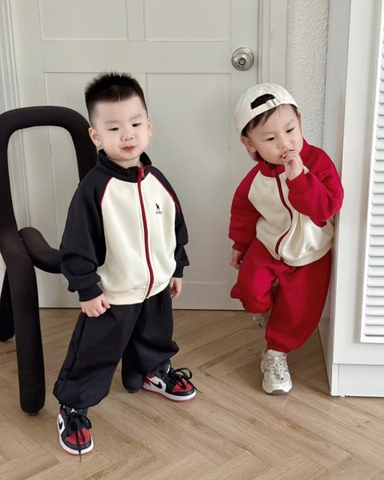 BT735- Bộ nỉ bé trai áo khoác kéo khoá phối quần chun bo ống 2 màu đen đỏ