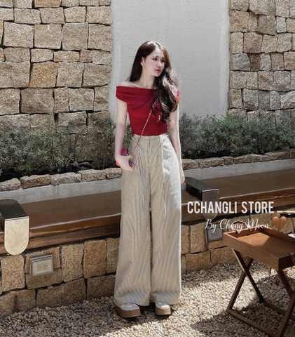 SET390-Set áo trễ vai đỏ phối quần suông kẻ