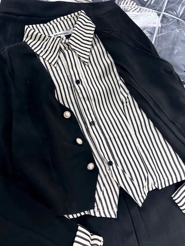 SET388-Set phối kẻ đen dáng xoè cúc ngọc chất trượt Thái