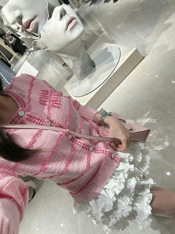 A426- Áo len dệt kim dài tay kẻ trắng hồng