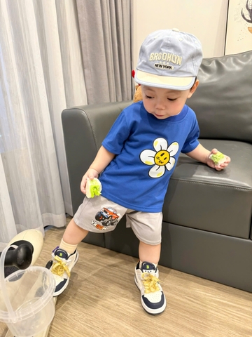 A497-Áo thun đôi mẹ con màu xanh dương hoa trắng