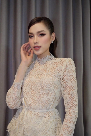 A152- 🌺 ÁO REN LÁ LÓT LƯỚI CHÂN REN 3 LỚP ☘️