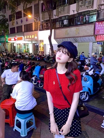 A489-Áo len cộc tay màu đỏ Hot Hit mẫu mới 2026 hàng nhà máy đủ tem