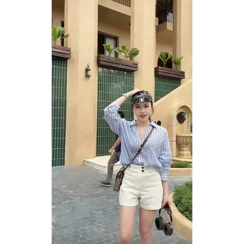 ☘️ A363- ÁO KẺ ZI Ri CỔ V VẠT BẦU dáng suông cổ đức🌷