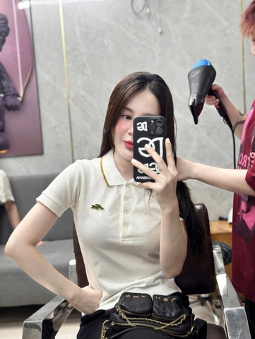 A308- Áo polo trắng  cổ viền vàng logo thêu nổi