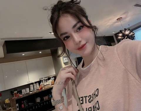 SET479-SEt bộ tăm nhung màu hồng chữ in phối viền trắng quần suông