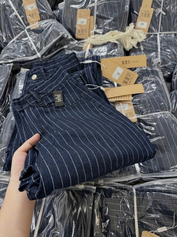 Quan056- quần suông Jeans  kẻ xanh chất mềm tem mác da