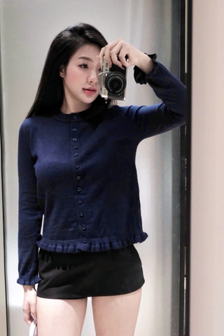 A427- Áo len dệt kim dài tay phối viền 2 màu xanh than và kẻ ngang