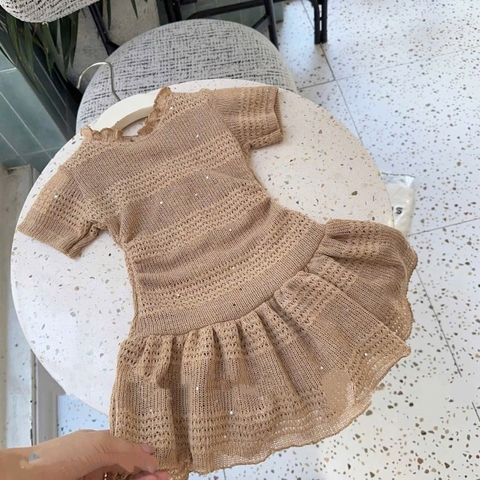 Damkid026- Đầm bé gái 2 lớp dáng đuôi xoè 2 màu