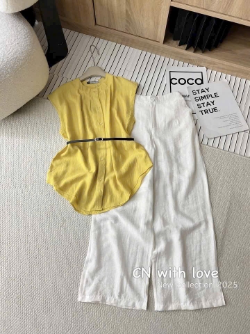 Set623- Set áo vàng quần đũi màu trắng tặng kèm belt