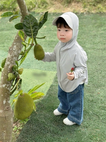 Aokid016-Áo choàng nắng trẻ em 2 màu ghi,hồng mũ to chất mát