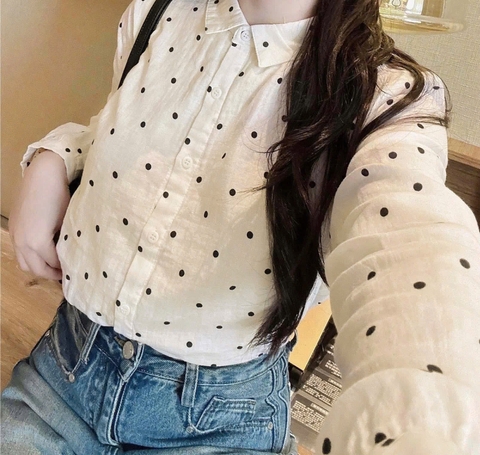 ☘️ÁO SƠ MI GU CHẤM BI dài tay cổ đức màu trắg🌿