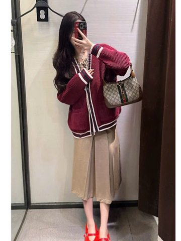 A387- Áo len cadigan đỏ viền đen hàng nhà máy full tem