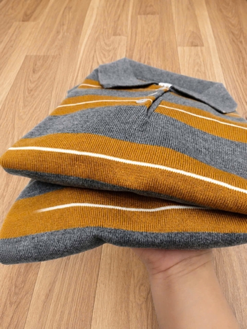 A630-Áo len dệt kim cổ polo kẻ ngang nâu xám