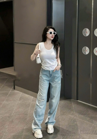 QUAN011-Quần jeans suông nhạt rách 1 lệch dài chuẩn 100cm