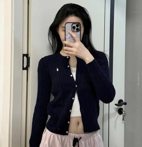 A478- Áo ken CGD màu than thêu len thừng cúc trắng