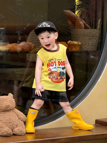 BT980-Bộ ba lỗ HOTDOG vàng nâu TẶNG KÈM MŨ cho bé trai