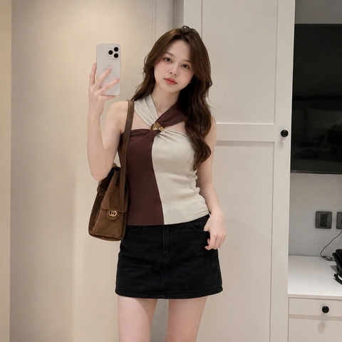 A658-Áo len cổ yếm phối nâu trắng sang chảnh