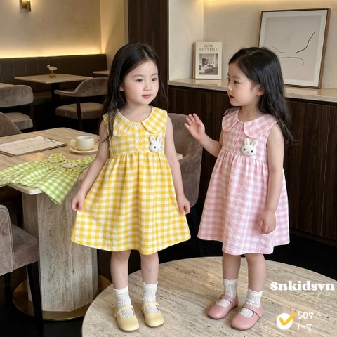damgai04- Đầm bé gái kẻ 3 màu dáng suống đính thỏ