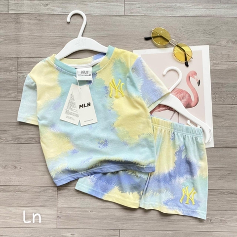 BT007- Bộ thun loang thêu tag ngực 3 tem