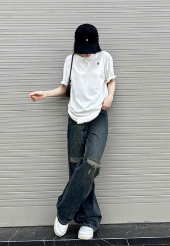 QUAN014-QUẦN JEANS SUÔNG RÁCH 2 BÊN MÀU ĐẬM