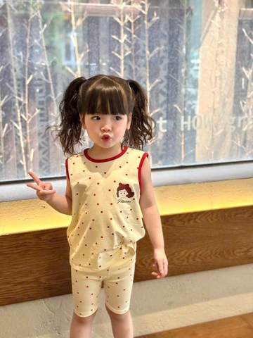 CB311- Combo 3 bộ trắng bi viền đỏ bé gái mix legging chất cotton