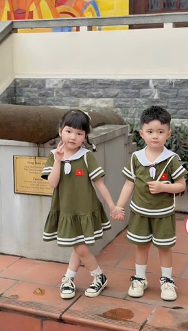 BT470- bộ/đầm trẻ em màu bộ đội chất cotton tặng kèm balo xinh