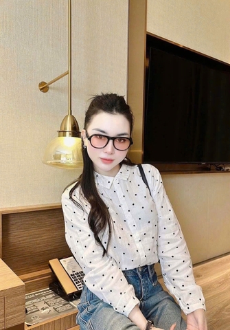 ☘️ÁO SƠ MI GU CHẤM BI dài tay cổ đức màu trắg🌿