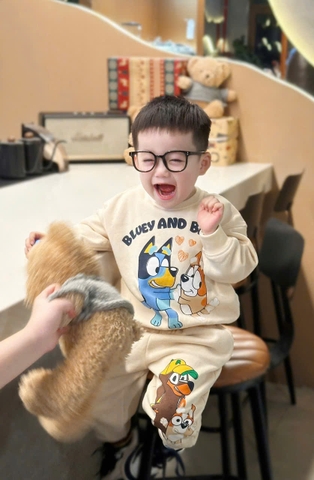 Bn175 (9-26kg) Bộ nỉ thu đông bé trai Cún BLuey màu be VNXK